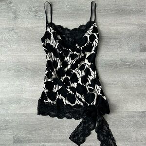 Y2K Black & White Lace-Trim Cami Tank Top with Ruffle